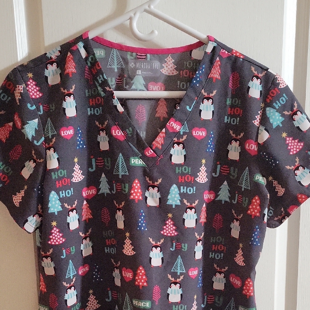Festive Holiday Print Scrub Top